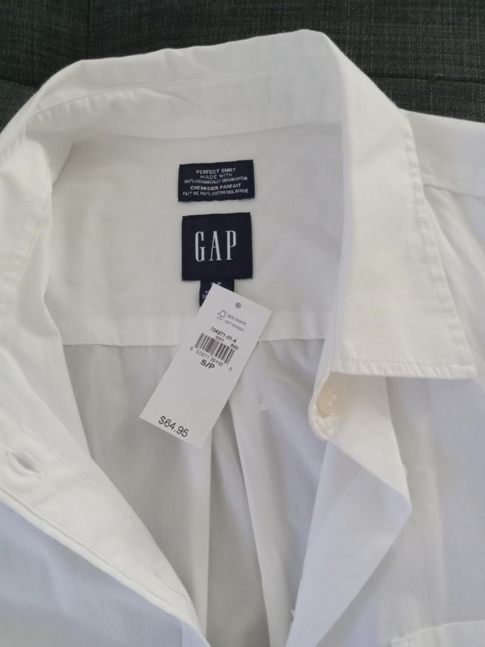GAP White Button-Down NWT